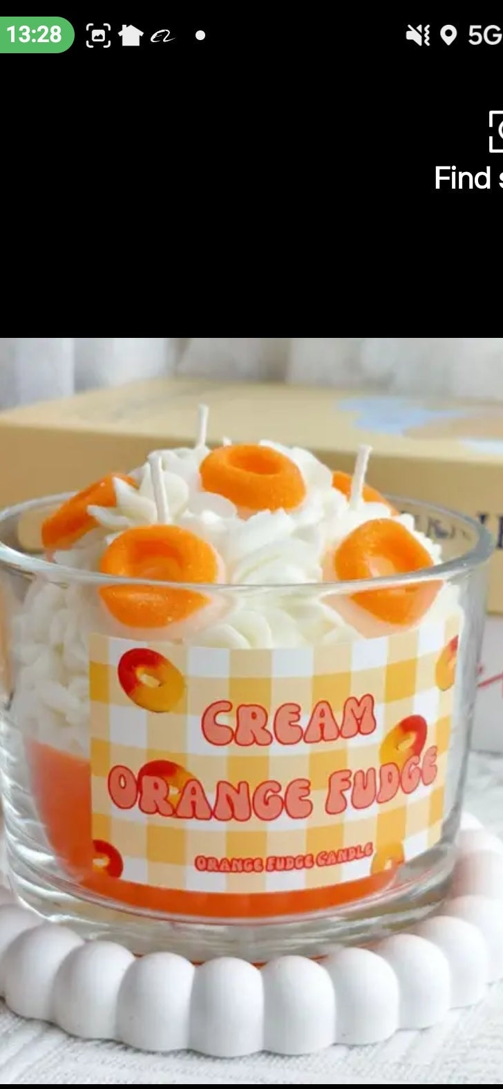 Cream Orange Fudge LG. Candle.