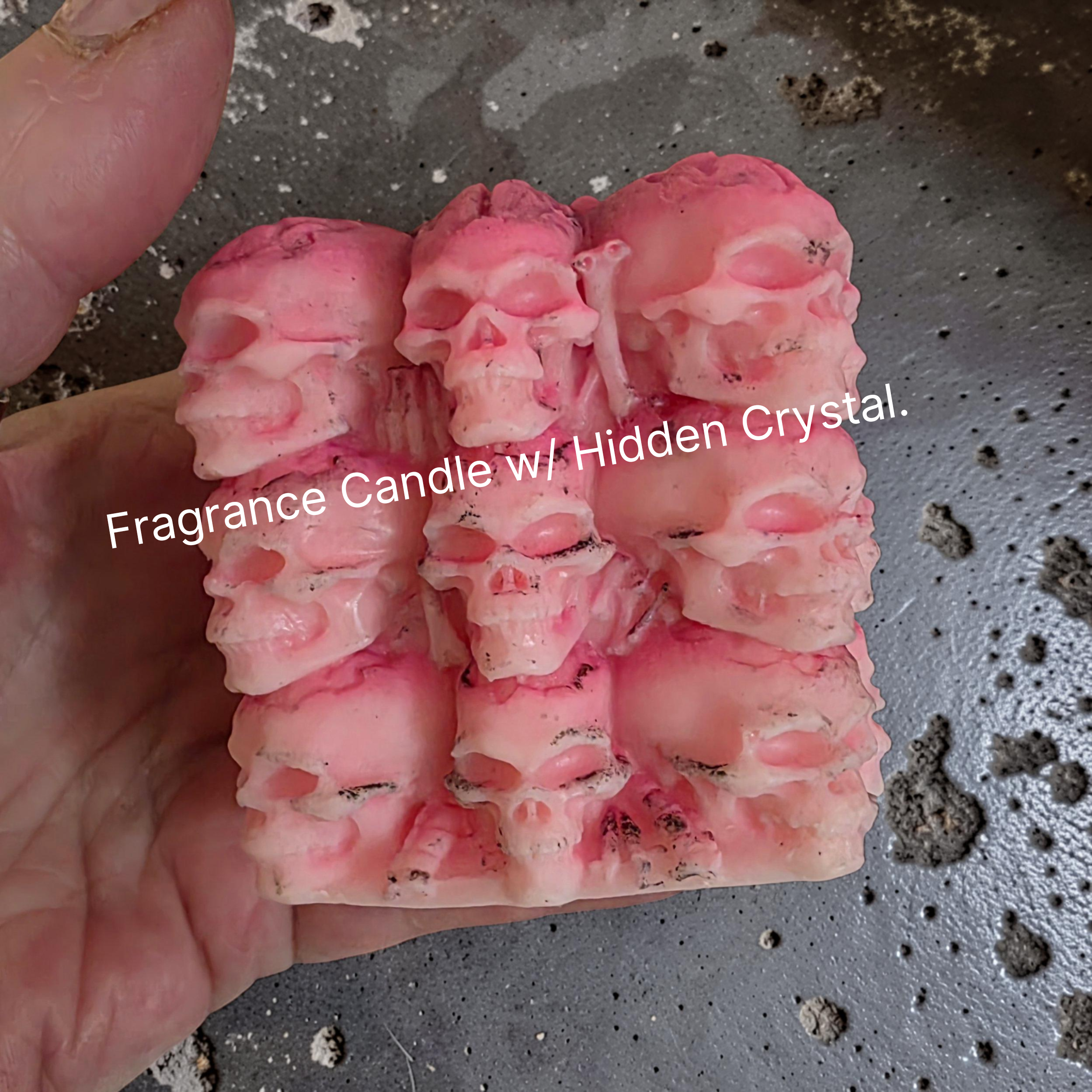 Great Smelling Large Wax Melt with a Surprise Crystal. (8724116766917)