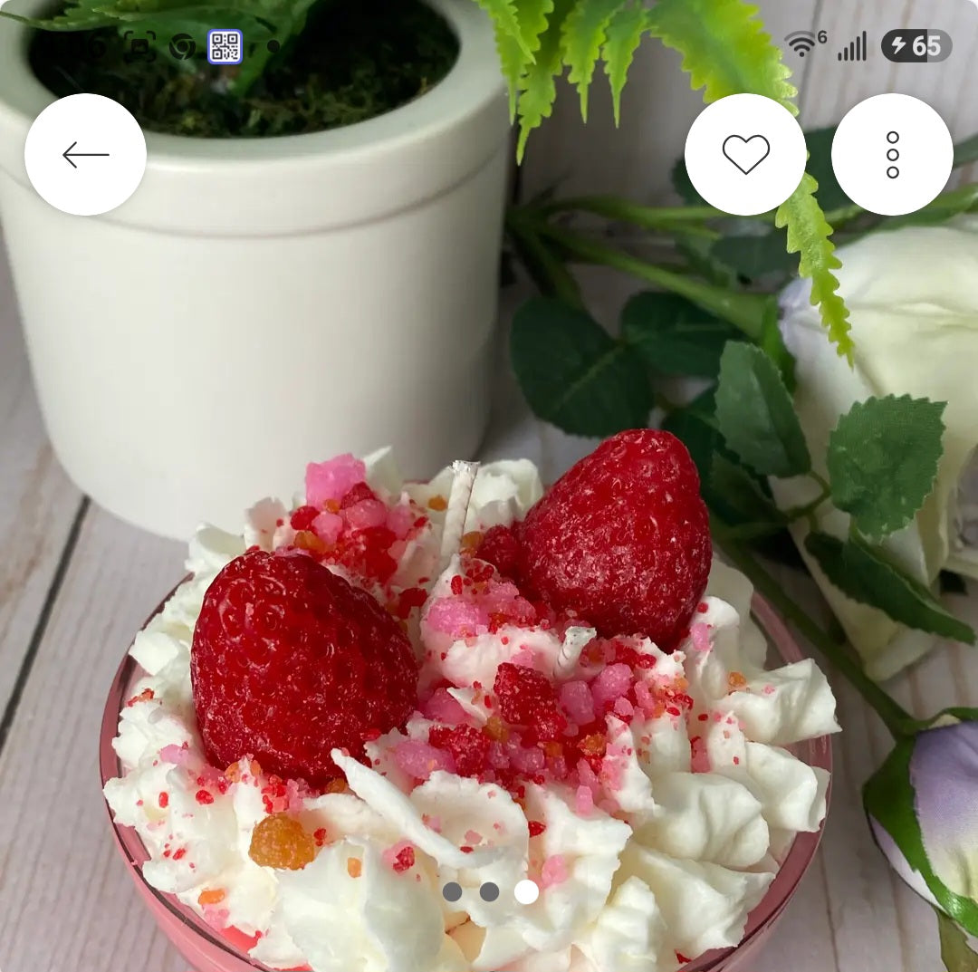 Strawberry Sundae Candle. (8925530128581)