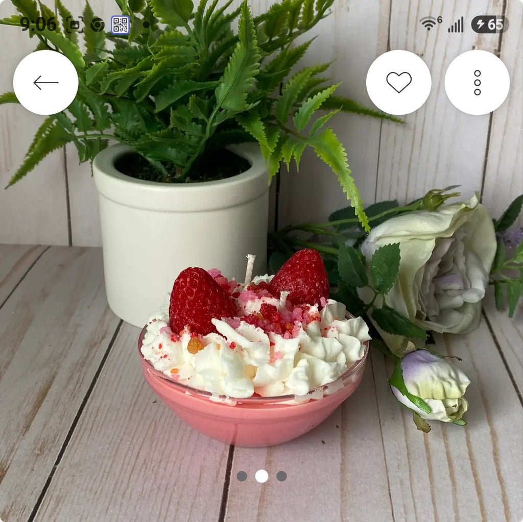 Strawberry Sundae Candle. (8925530128581)